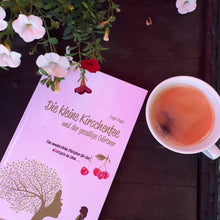 Laden Sie das Bild in den Galerie-Viewer, DIE KLEINE KIRSCHENFEE UND DER GESELLIGE GÄRTNER - Sonja Rapp
